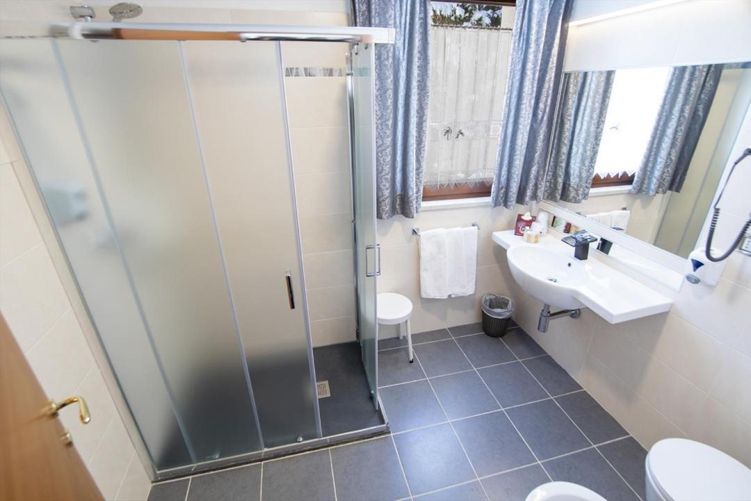 ואל די זולדו Hotel Edelweiss מראה חיצוני תמונה