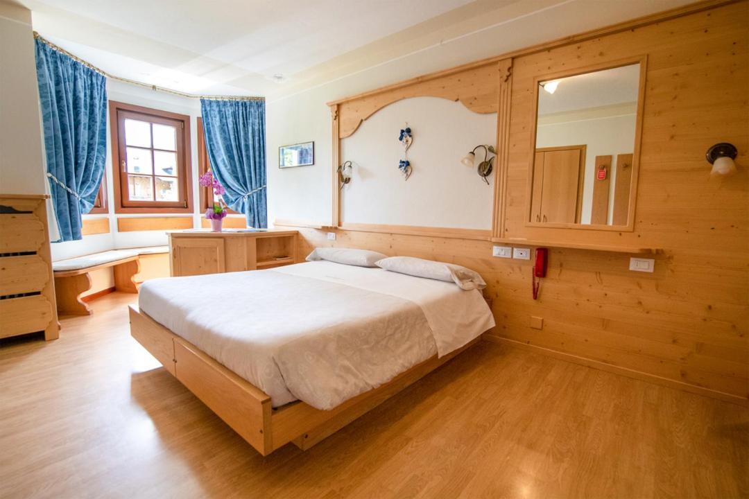 ואל די זולדו Hotel Edelweiss מראה חיצוני תמונה